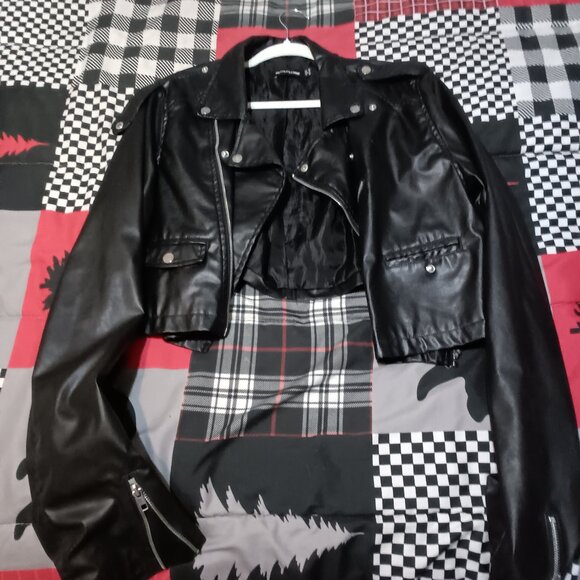 Jacket - Picture 1 of 2
